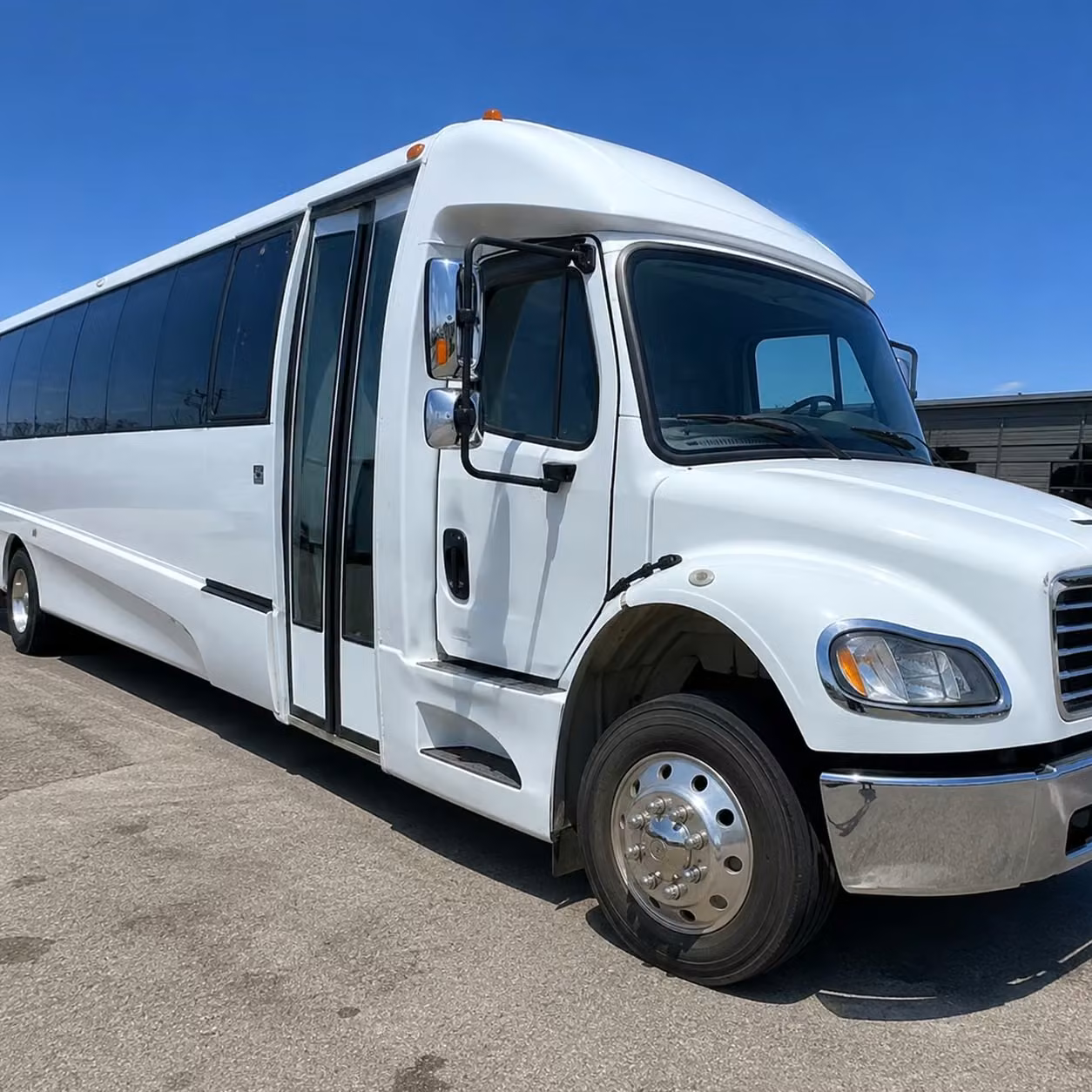 18 passenger minibus